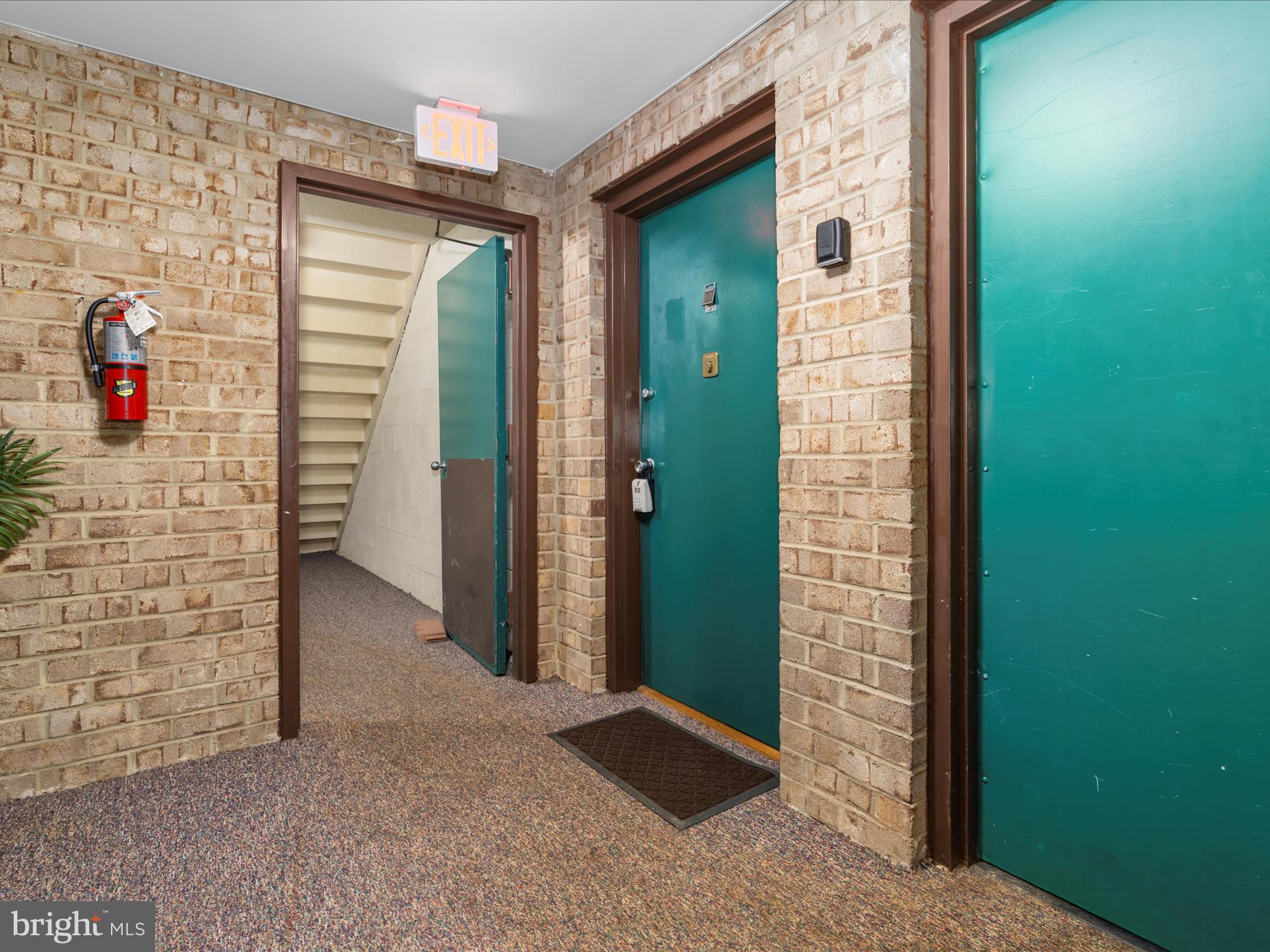 419 Christopher Avenue, Unit 131 Gaithersburg, MD 20879 - Photo 4 of 31