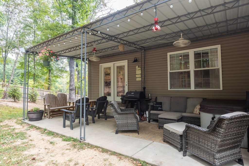 1578 Old Gallatin Road Portland, TN 37148 - Photo 4 of 32 a outdoor living space with furniture