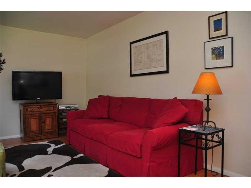 58 Coach Road South Portland, ME 04106 - Photo 12 of 17 Living Room.