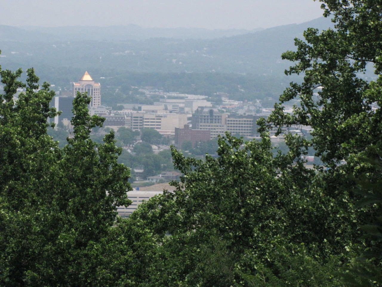 3010 Lockridge Road Southwest Roanoke, VA 24014 - Photo 1 of 3 Main