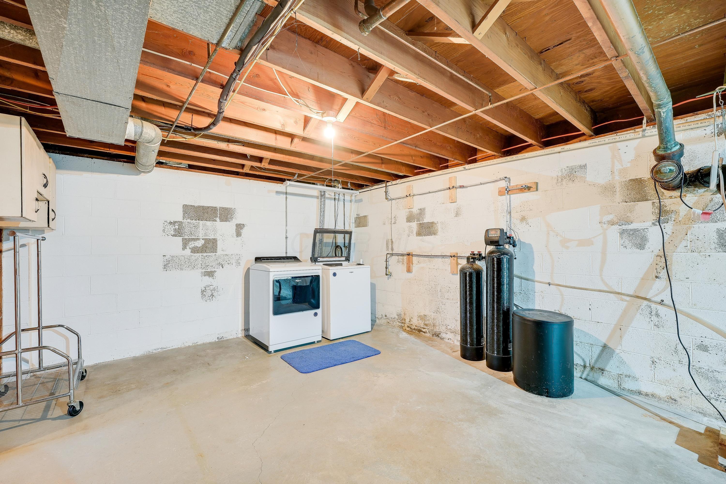 4455 Charlotte Road Obetz, OH 43207 - Photo 26 of 34 025-012-Laundry Room-3000x2000