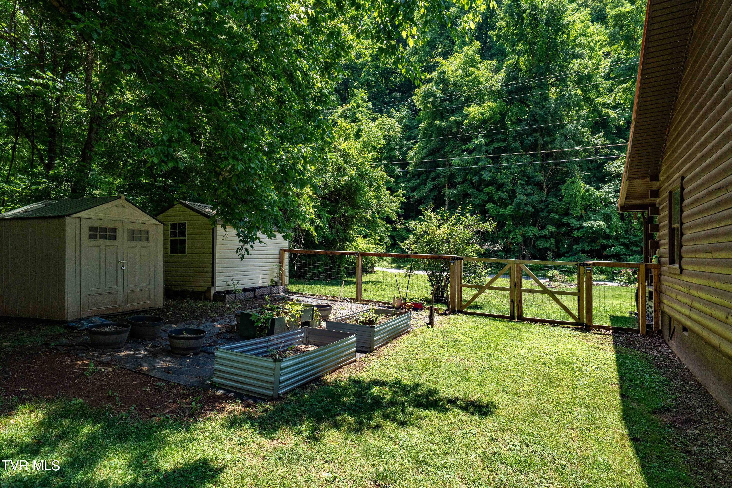 135 Grindstaff Hollow Road Elizabethton, TN 37643 - Photo 115 of 116 135 Grindstaff Hollow (57 of 83)