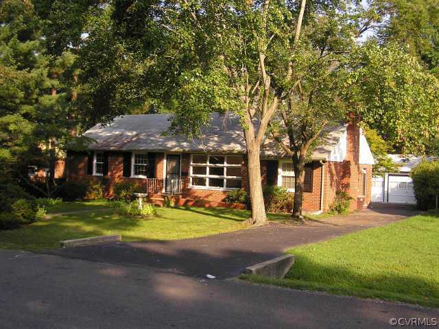 2106 Manlyn Road Henrico, VA 23229 - Photo 1 of 1 Exterior Front