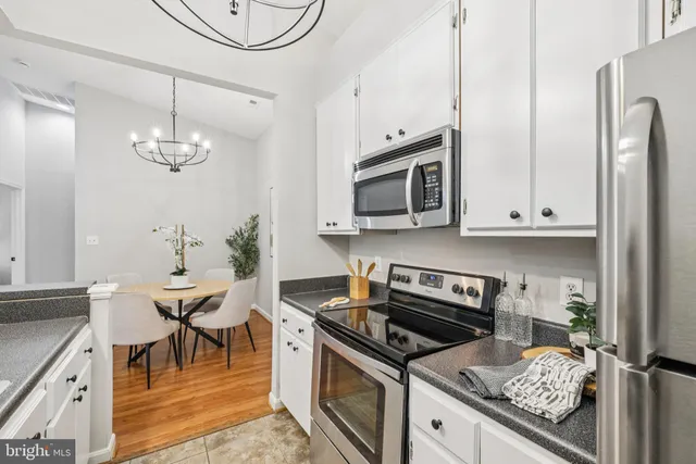 $260,000 | 13700 Modrad Way, Unit 8A33, Silver Spring, MD 20904