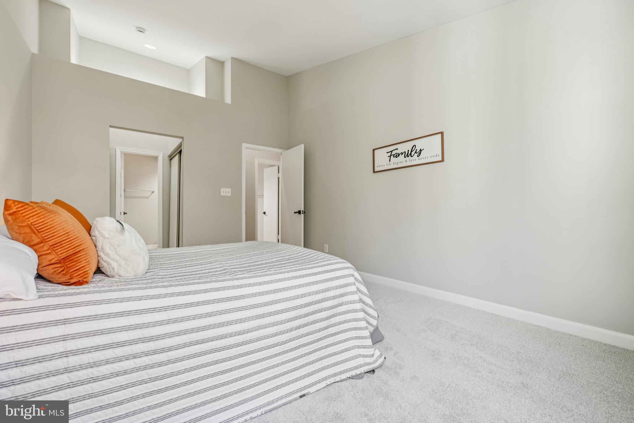 13700 Modrad Way, Unit 8A33 Silver Spring, MD 20904 - Photo 24 of 34