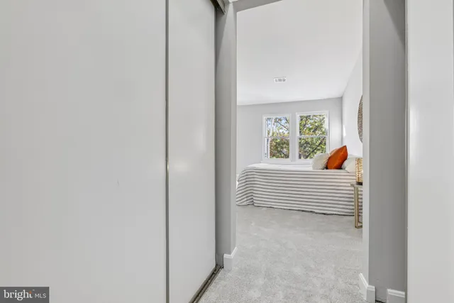 $260,000 | 13700 Modrad Way, Unit 8A33, Silver Spring, MD 20904