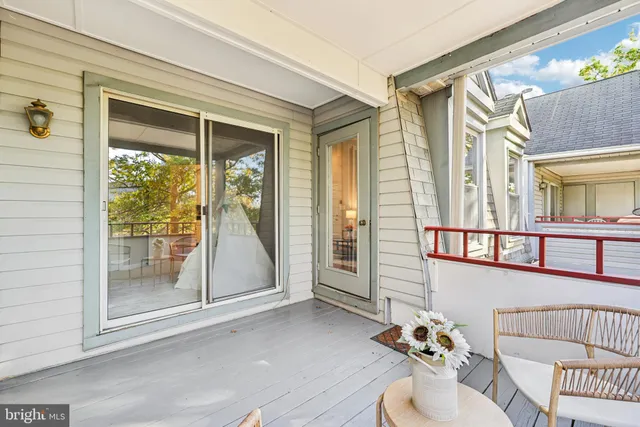 $260,000 | 13700 Modrad Way, Unit 8A33, Silver Spring, MD 20904