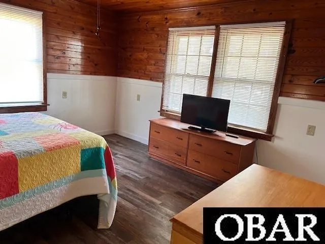 $775,000 | 690 Irvin Garrish Highway, Unit 2A, Ocracoke, NC 27960