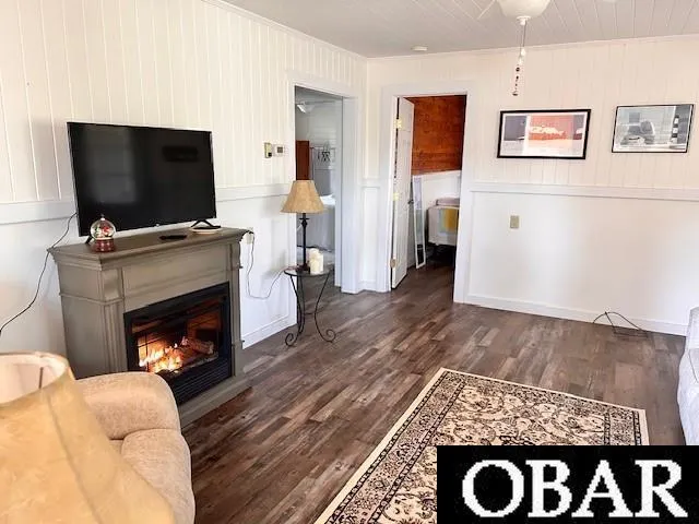 $775,000 | 690 Irvin Garrish Highway, Unit 2A, Ocracoke, NC 27960