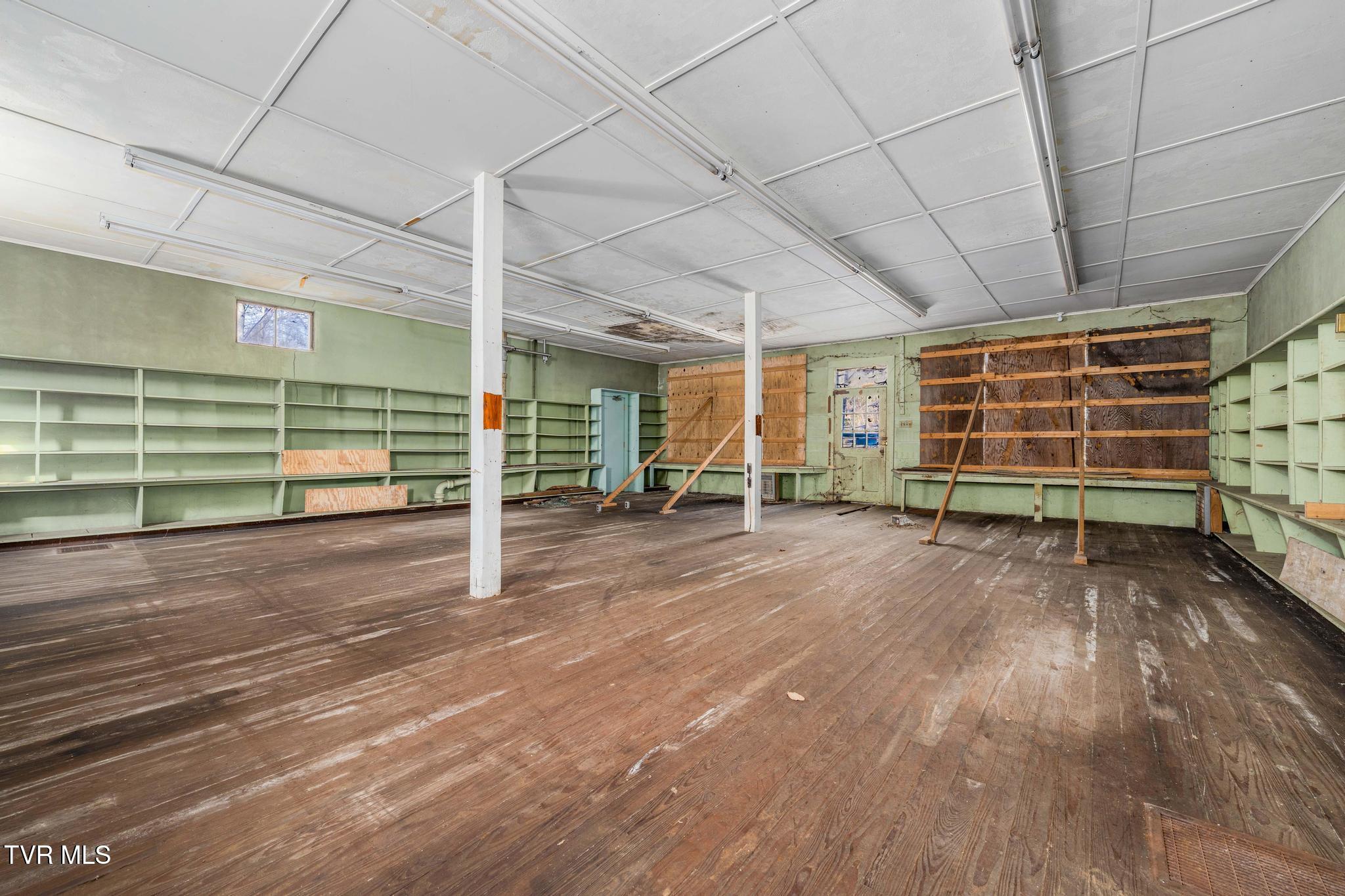 6194 Highway 19E Hampton, TN 37658 - Photo 22 of 37 TBD Highway 19 E (22 of 37)