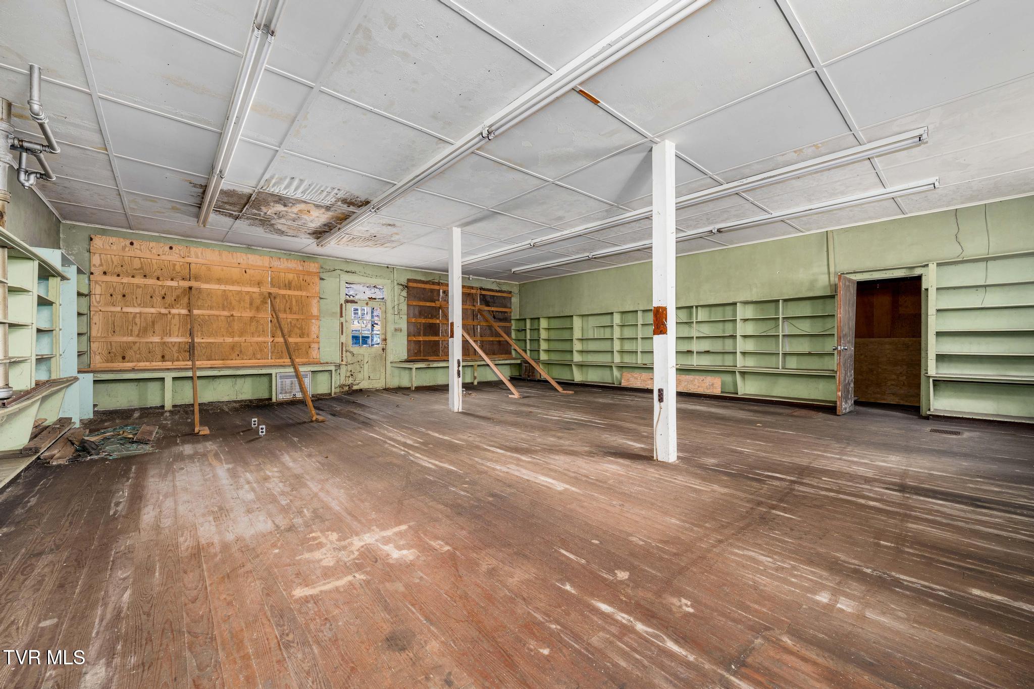 6194 Highway 19E Hampton, TN 37658 - Photo 23 of 37 TBD Highway 19 E (23 of 37)