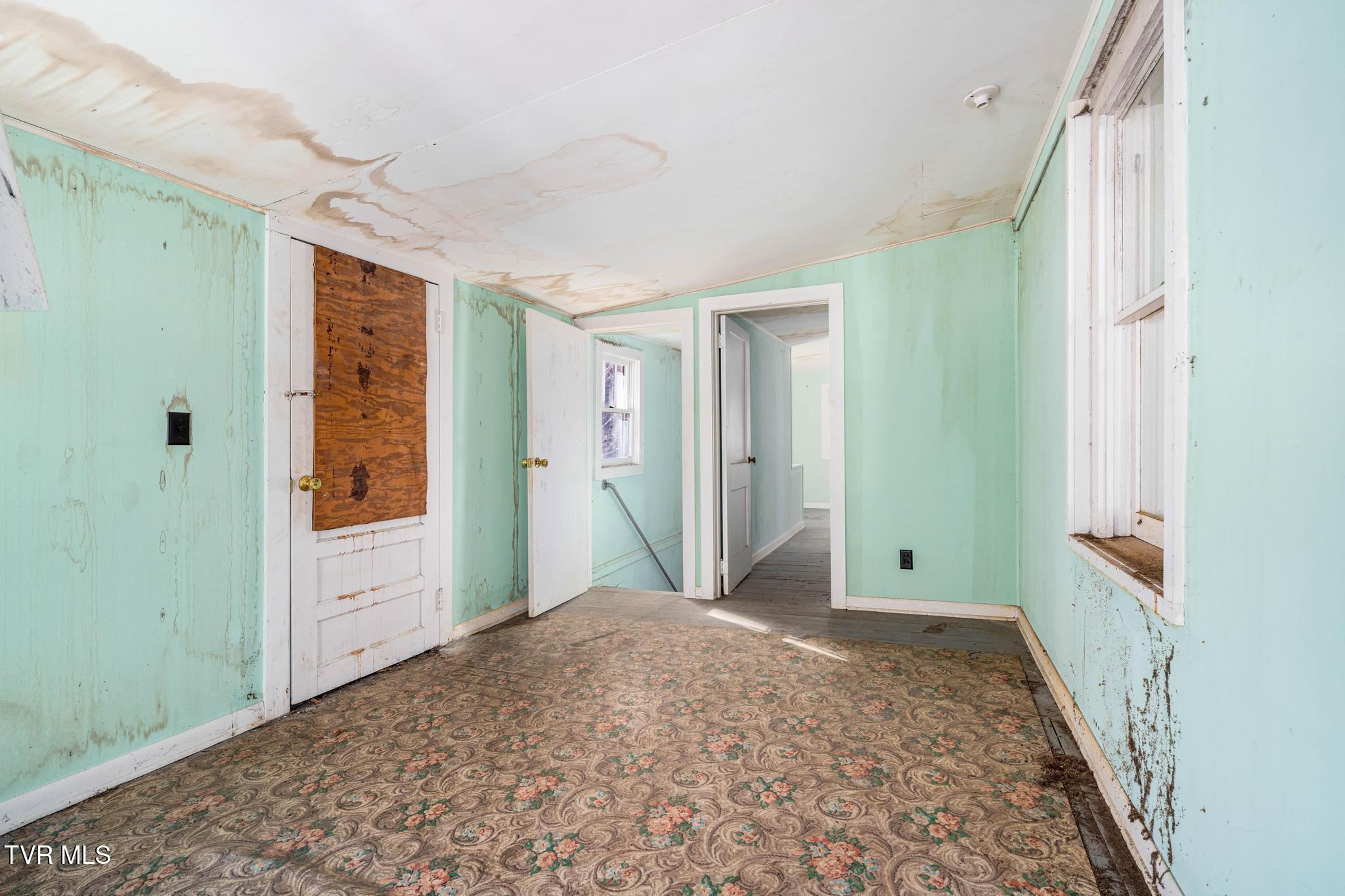 6194 Highway 19E Hampton, TN 37658 - Photo 26 of 37 TBD Highway 19 E (26 of 37)