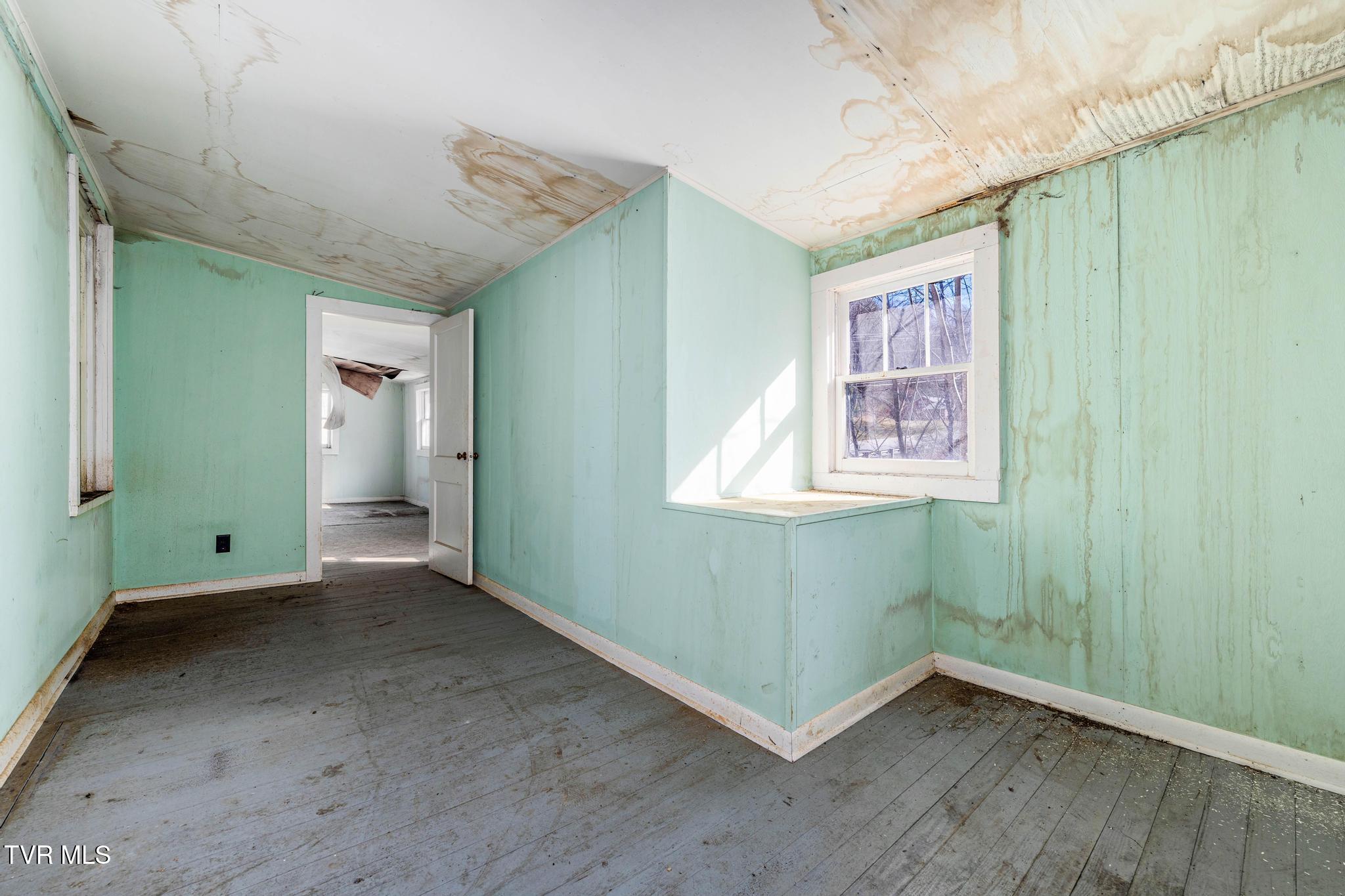 6194 Highway 19E Hampton, TN 37658 - Photo 33 of 37 TBD Highway 19 E (33 of 37)