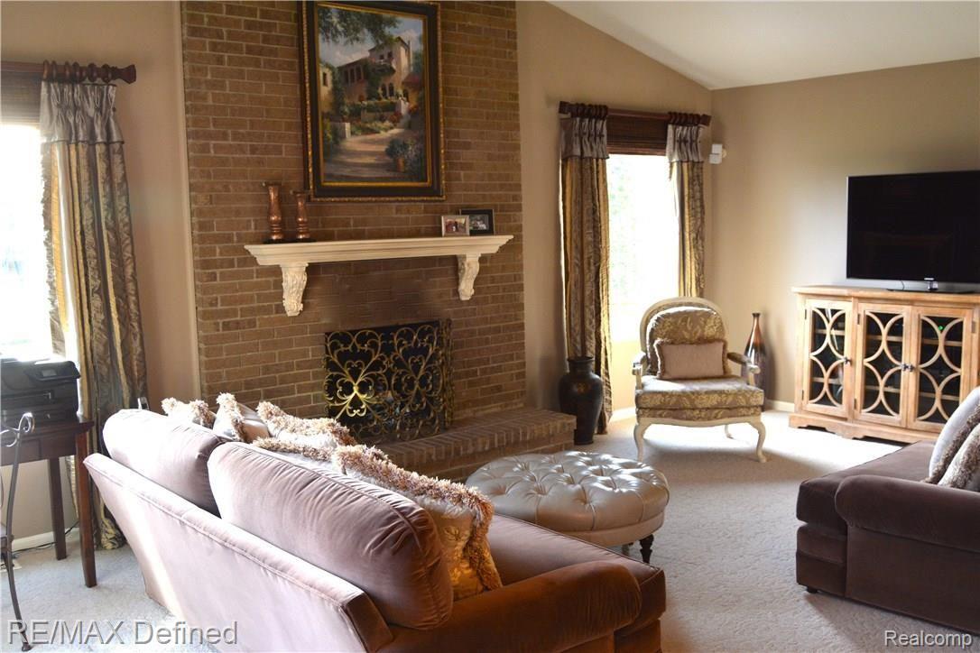 1216 Bembridge Drive Rochester, MI 48307 - Photo 18 of 46 DSC_1284.JPG