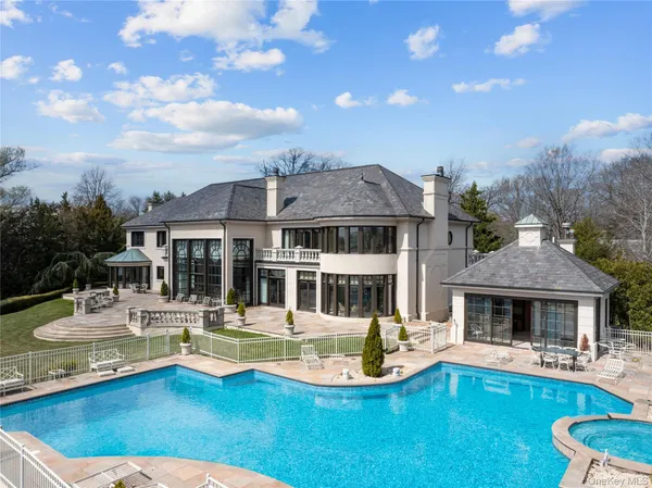 $15,000,000 | 1245 Veeder Drive, Hewlett, NY 11557