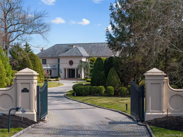 $15,000,000 | 1245 Veeder Drive, Hewlett, NY 11557