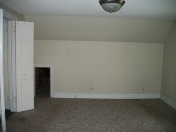 168 Groveland Street Springfield, MA 01108 - Photo 12 of 12 Gallery Image 12
