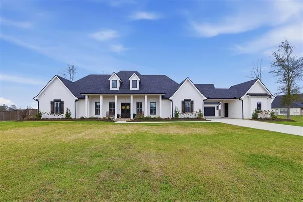 $882,000 | 2706 Coffey Farms Road, Lake Charles, LA 70611