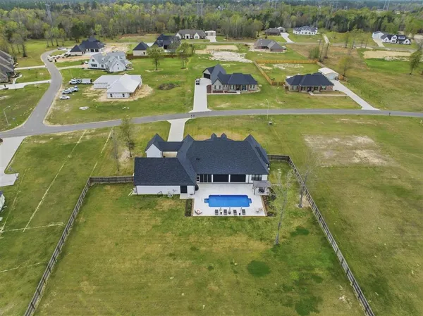 $882,000 | 2706 Coffey Farms Road, Lake Charles, LA 70611