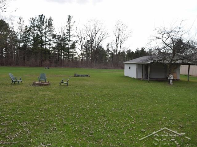 105 North Fenmore Road Merrill, MI 48637 - Photo 16 of 18 Spacious parcel with pole barn