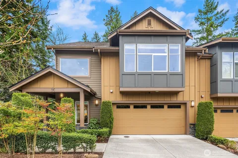 $1,050,000 | 900 228th Avenue Northeast, Unit 1C, Sammamish, WA 98074