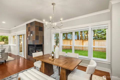 $1,050,000 | 900 228th Avenue Northeast, Unit 1C, Sammamish, WA 98074