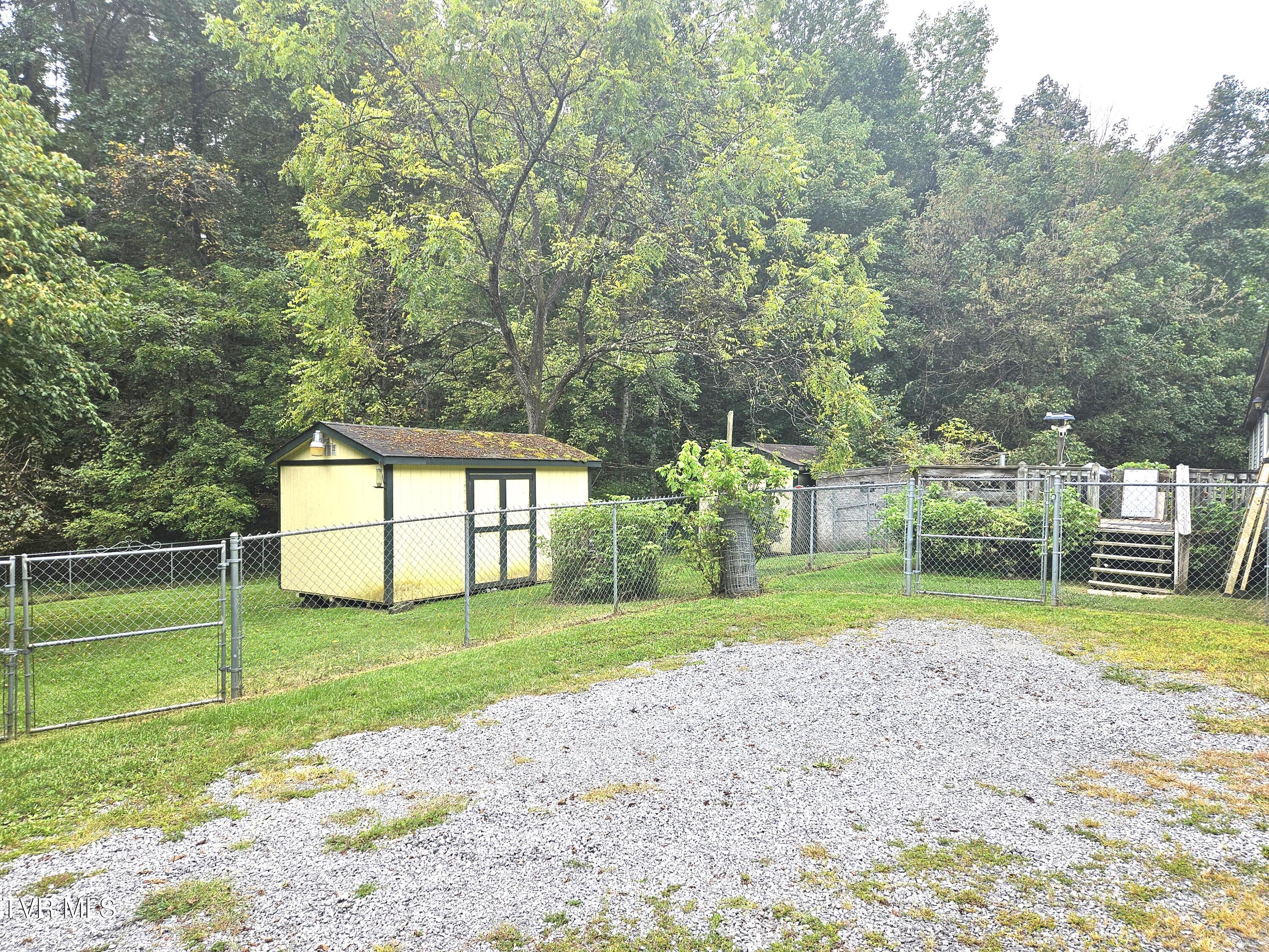 1741 Burem Road Rogersville, TN 37857 - Photo 15 of 37 33