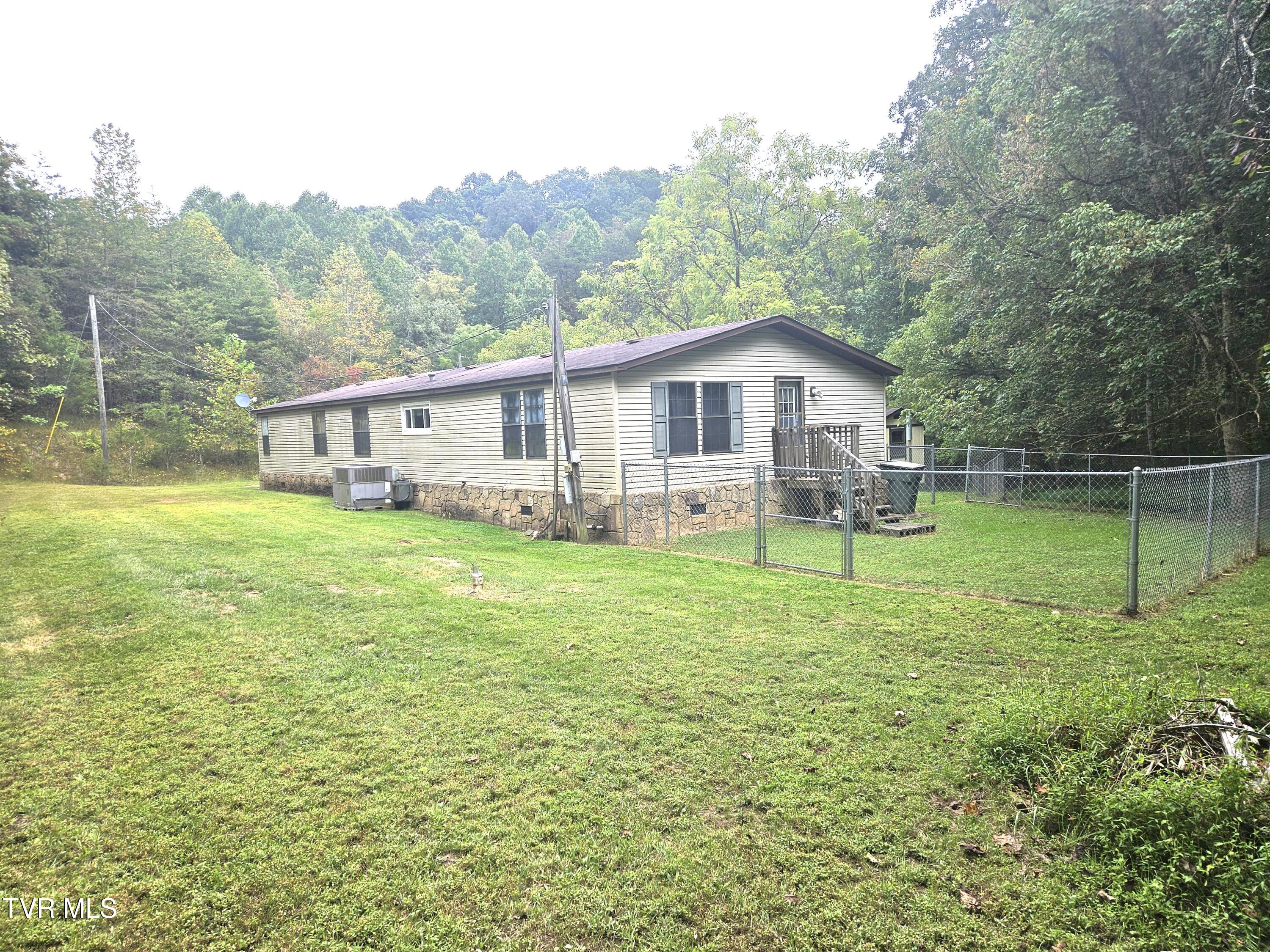 1741 Burem Road Rogersville, TN 37857 - Photo 5 of 37 29