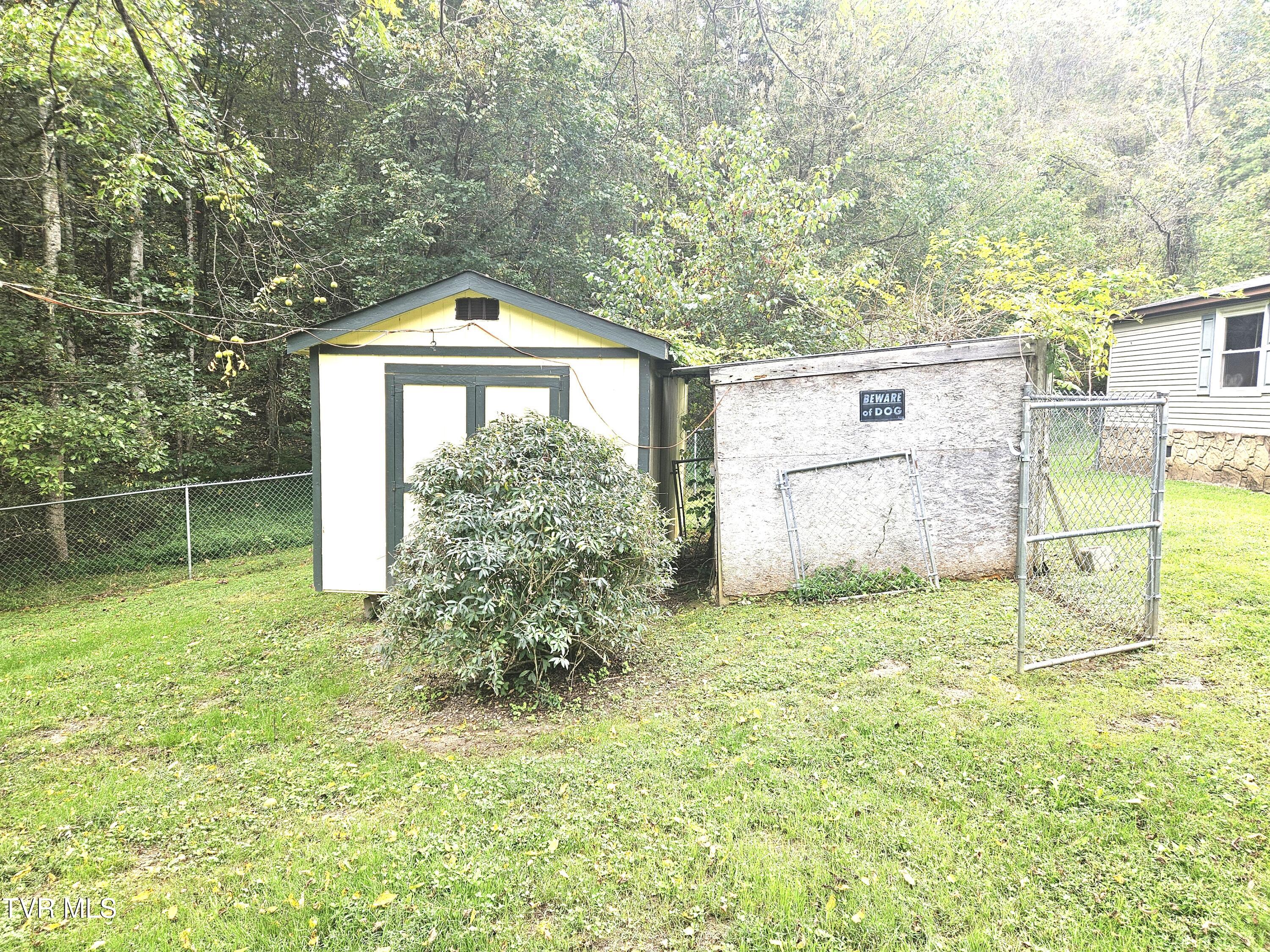 1741 Burem Road Rogersville, TN 37857 - Photo 9 of 37 4