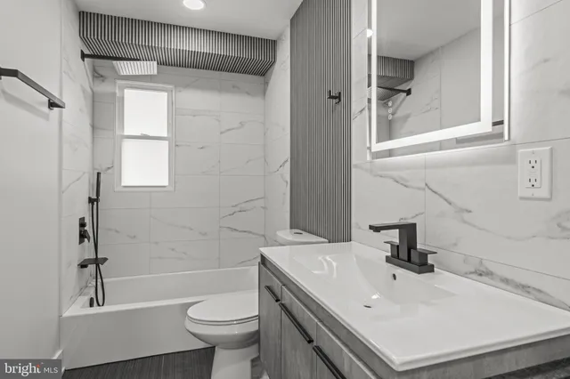 $533,900 | 9321 Jackson Street, Philadelphia, PA 19114