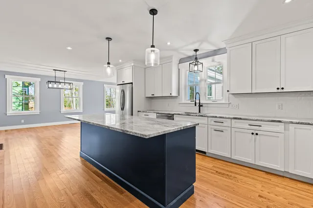 $1,169,000 | 26 County Crossing, Brunswick, ME 04011