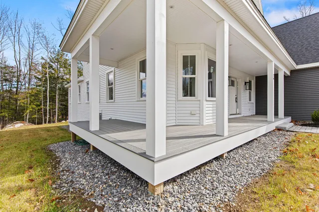 $1,169,000 | 26 County Crossing, Brunswick, ME 04011