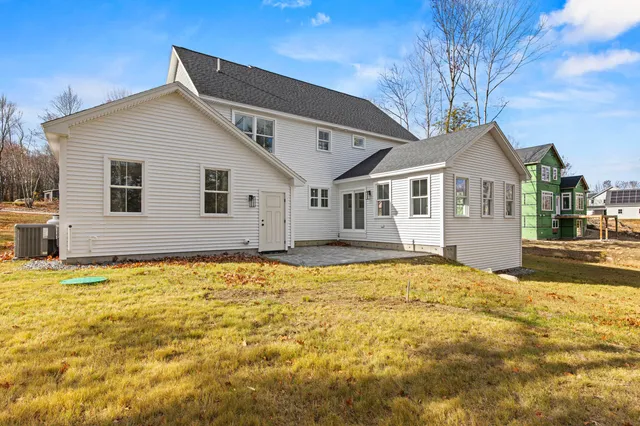 $1,169,000 | 26 County Crossing, Brunswick, ME 04011