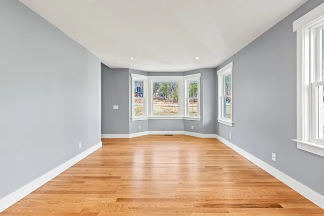 $1,169,000 | 26 County Crossing, Brunswick, ME 04011