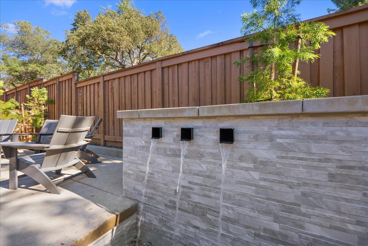 8465 Serene View Road Granite Bay, CA 95746 - Photo 23 of 70 a backyard of a house with outdoor seating