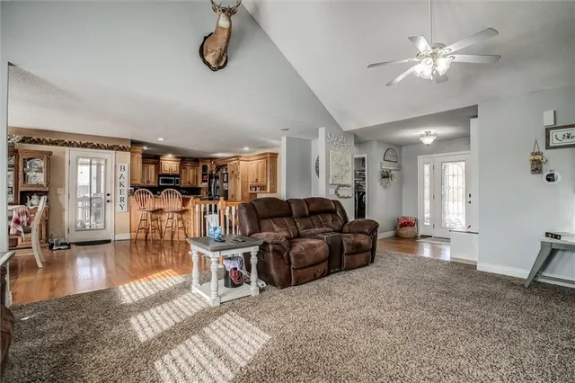 $525,000 | 601 Hickory Hills Drive, Pleasant Hill, MO 64080