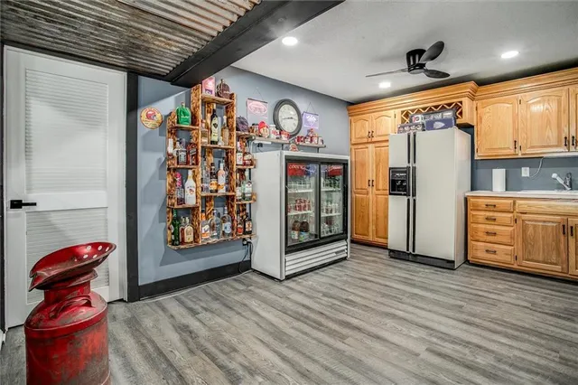 $525,000 | 601 Hickory Hills Drive, Pleasant Hill, MO 64080