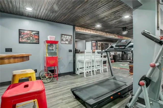 $525,000 | 601 Hickory Hills Drive, Pleasant Hill, MO 64080