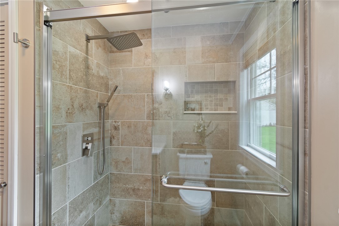 1304 Lake Road Ontario, NY 14519 - Photo 18 of 49