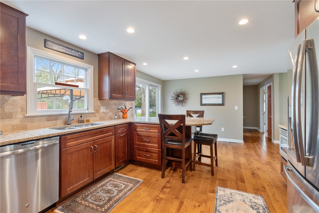 1304 Lake Road Ontario, NY 14519 - Photo 5 of 49