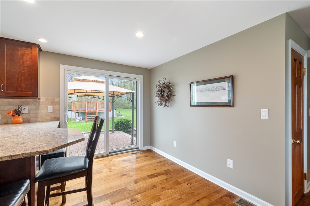 1304 Lake Road Ontario, NY 14519 - Photo 9 of 49