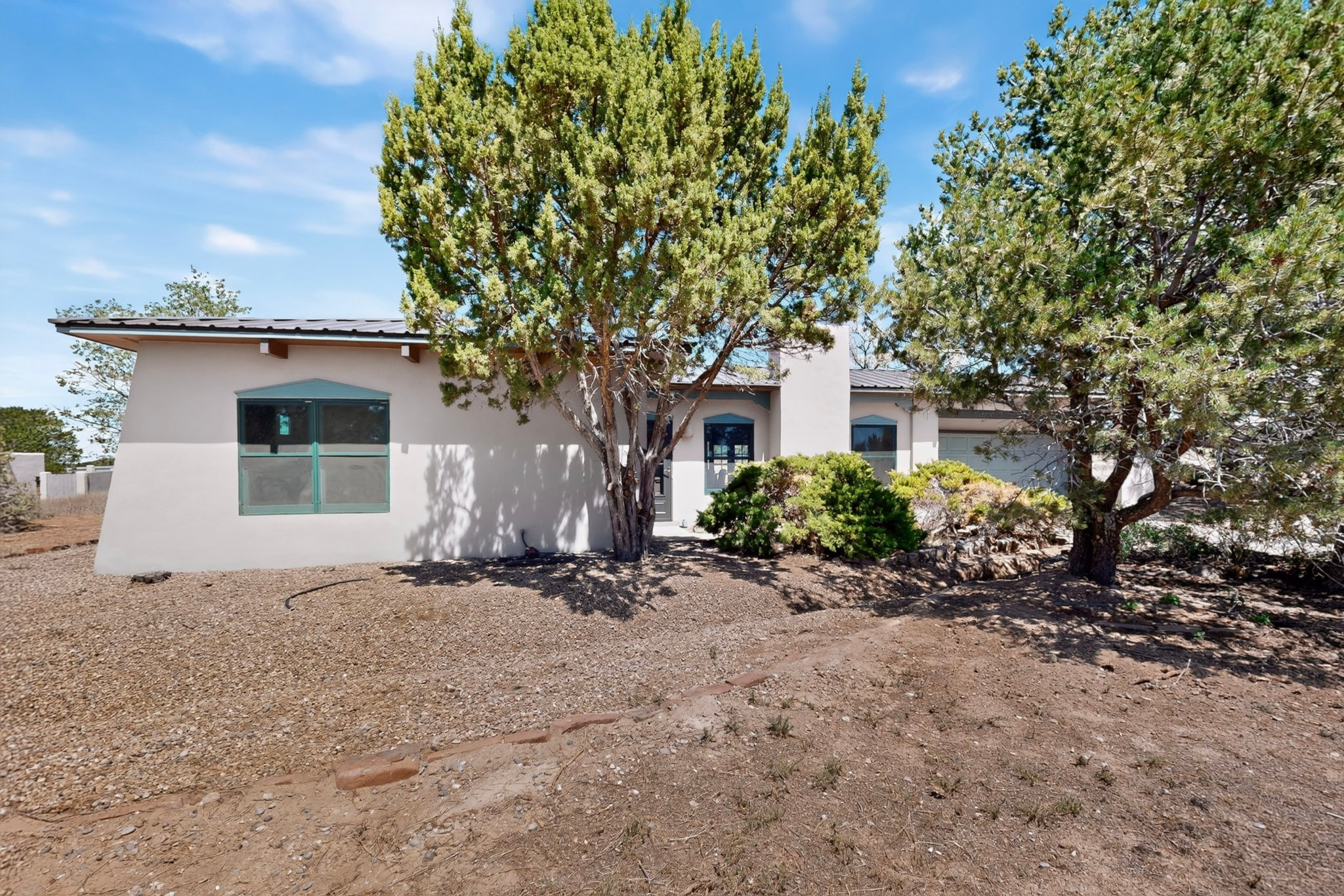 2 Torneo Road Santa Fe, NM 87508 - Photo 25 of 42 Front of the house