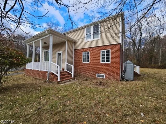 $299,900 | 300 Rock Road West, West Amwell, NJ 08530