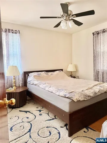 $2,700 | 707 Godwin Avenue, Unit 1, Midland Park, NJ 07432