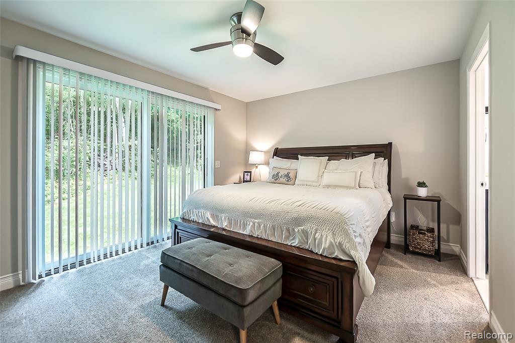 10327 9 Mile Road Whitmore Lake, MI 48189 - Photo 12 of 27 Gallery Image 12