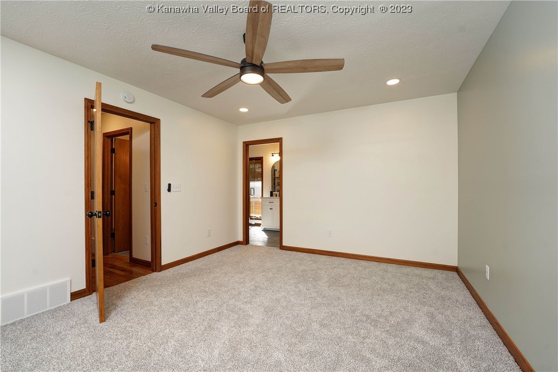 111 Rustic Highlands Road Hurricane, WV 25526 - Photo 15 of 34 Gallery Image 15