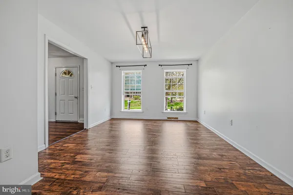 $575,000 | 820 Edna Jane Lane, West Grove, PA 19390