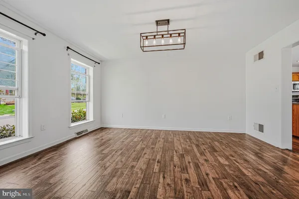 $575,000 | 820 Edna Jane Lane, West Grove, PA 19390