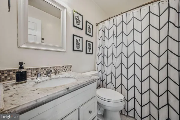 $575,000 | 820 Edna Jane Lane, West Grove, PA 19390