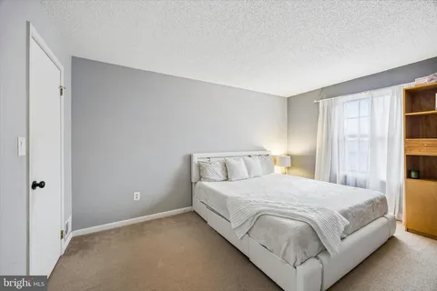 $280,000 | 9 Alburtus Court, Lawrenceville, NJ 08648